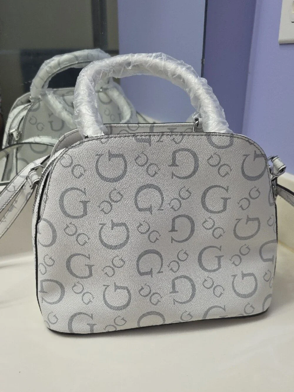 Guess stylish white